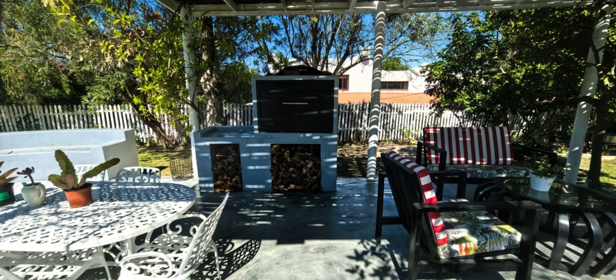 7 Bedroom Property for Sale in Old Place Western Cape